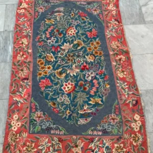 Vintage Aubusson Rug Handmade French Style Cozy Needlepoint Rug 3x5 ft